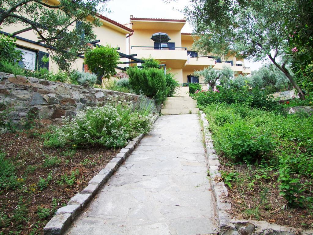 Daire The Yellow Ayos Nikolaos